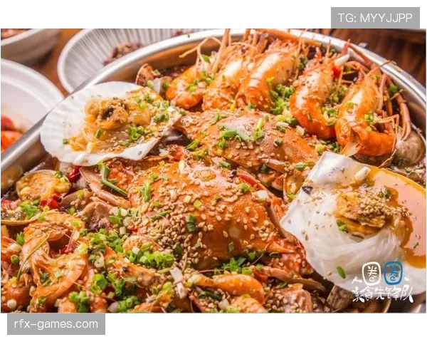 拉莫斯训练完顺手拎走健身房的蛋白粉当夜宵